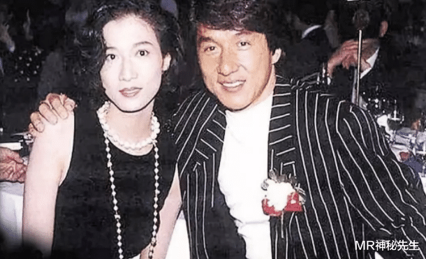 成龙|成龙酒后犯错,几个月后慌了神,声称要给吴绮莉1个亿的补偿费