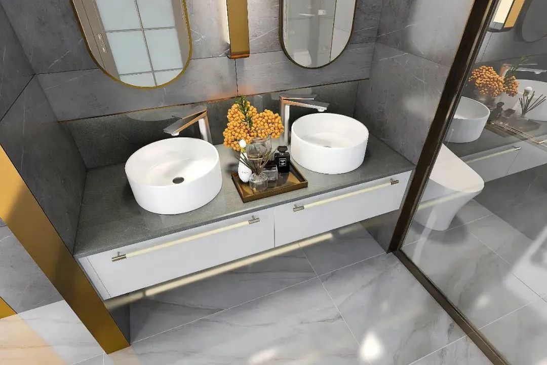 不想卫生间重装，装修时这样子做，入住省去一半麻烦！