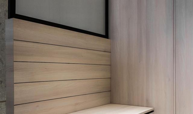 130㎡的房子,餐厅对面一整面墙多功能柜,我确定当初的决定没错