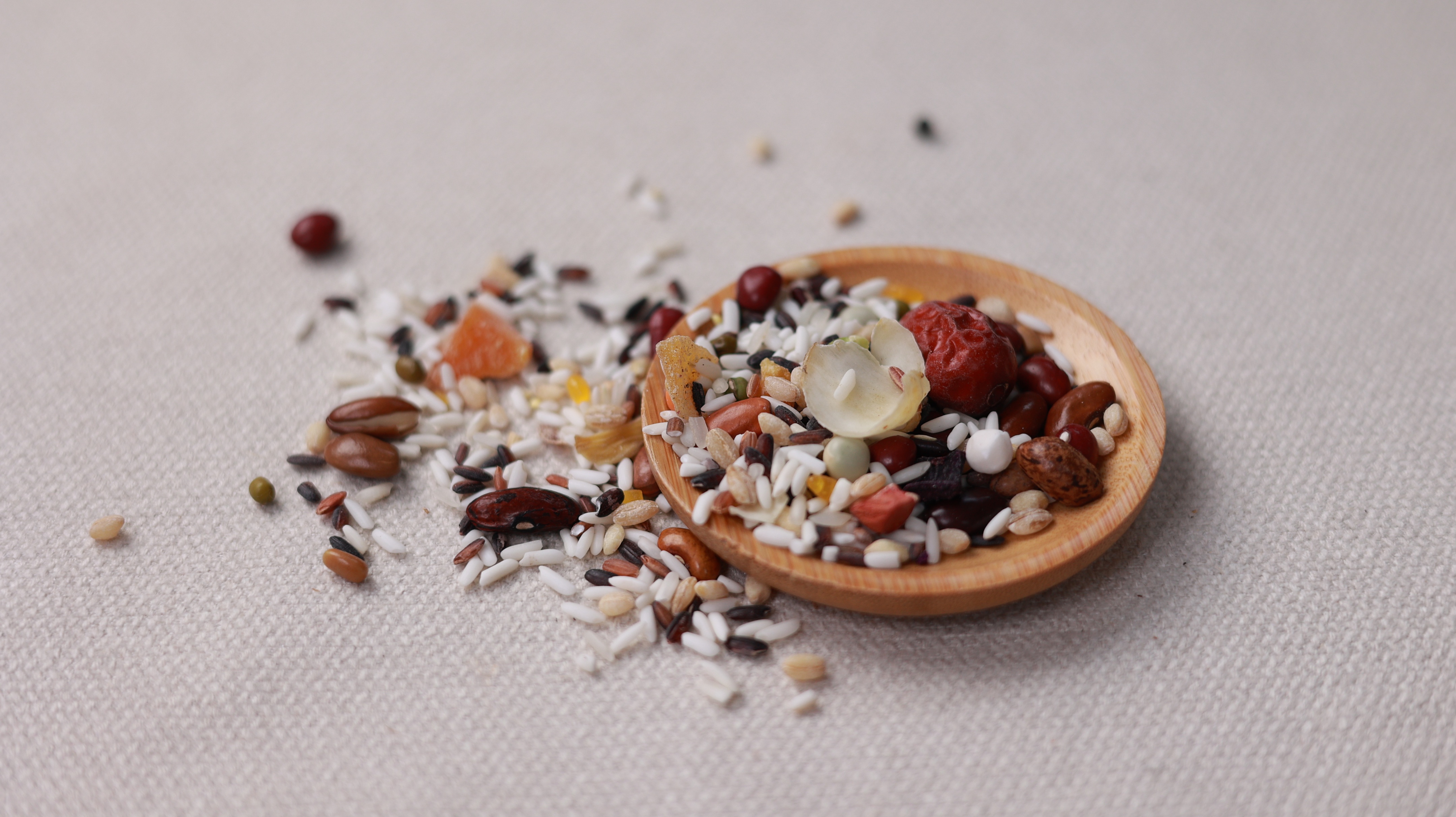 高血脂|高血脂患者应当怎样饮食？按这4点搭配，或许对治疗有好处