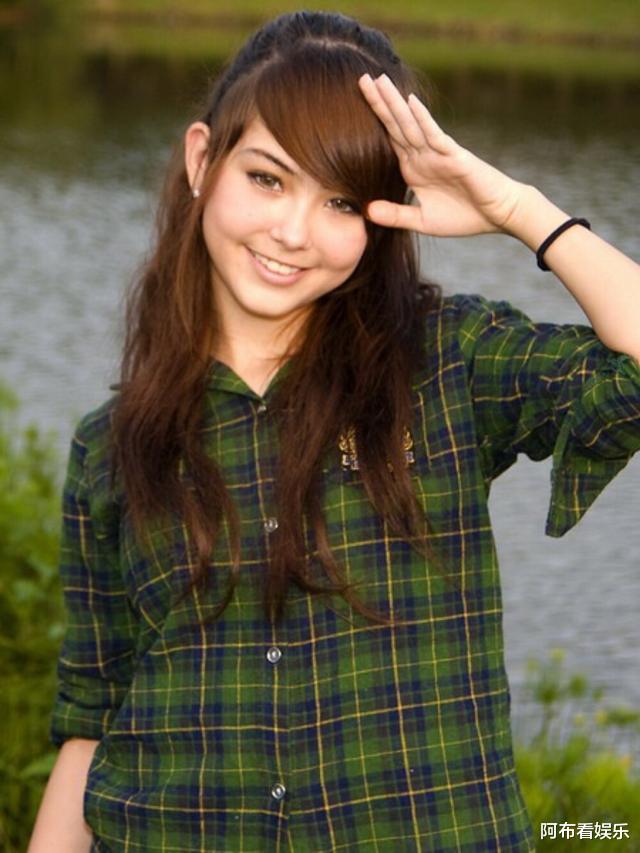 方媛|港台天王都爱嫩模，四位低幼天王嫂的名字，竟然都叫“卑微”？