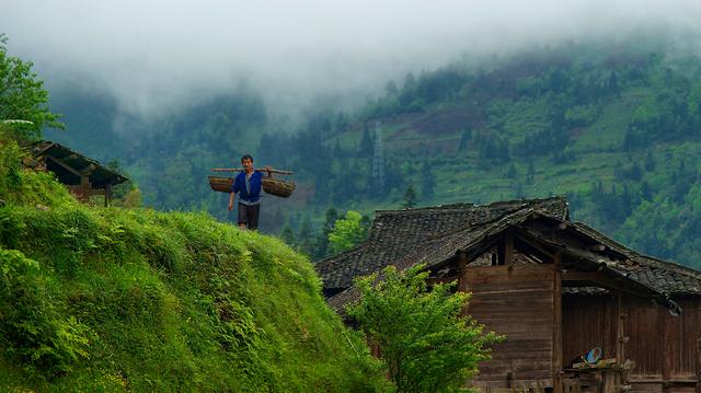 梯田|湖南这个小山村，曾是有名的“贫困雷击村”，现却成为旅游胜地