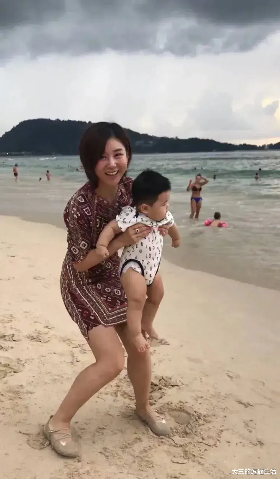 王雷|有种“遗传”叫王雷儿子，完美避开爸妈优点，网友：专挑缺点长