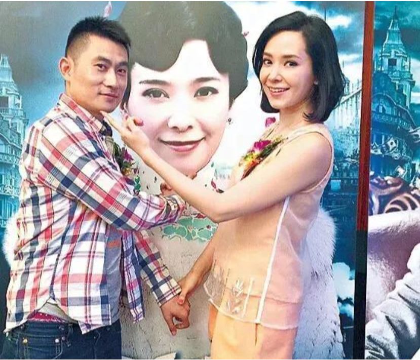 郭羡妮|港姐郭羡妮下嫁河南农村武师,倒贴500万陪嫁房车,11年后幸福吗?