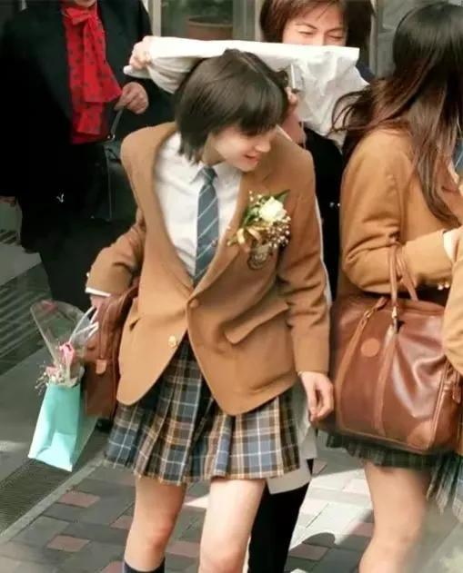 广末凉子|日本20世纪最后一位美少女 广末凉子高开低走的人生