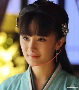 明星 那些出道前后大变脸的明星，最后一位堪称“换人”