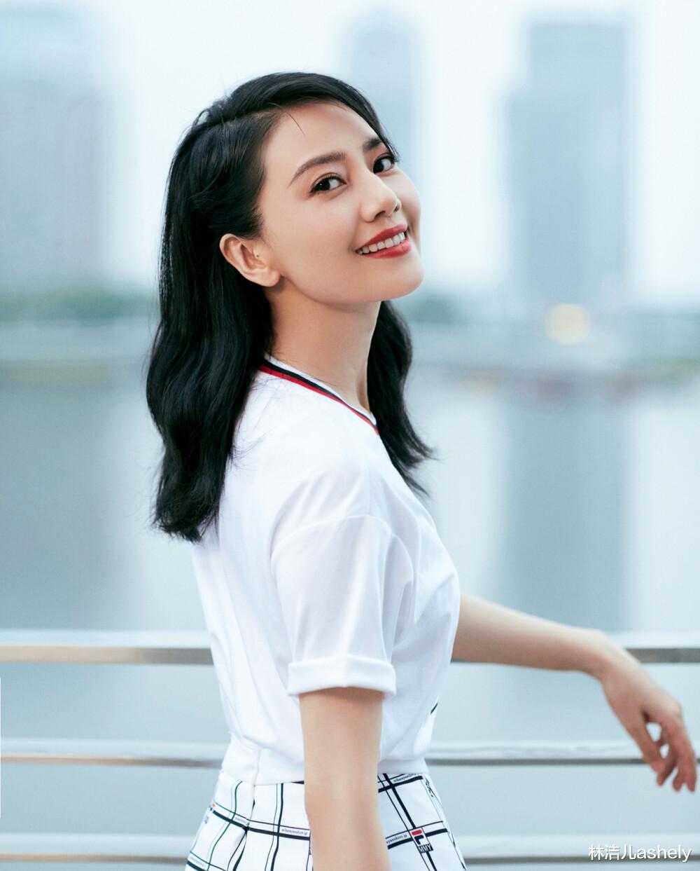 高圆圆|高圆圆秦岚的高颜值，离不开白净的牙齿，这12招牙齿美白方法必学