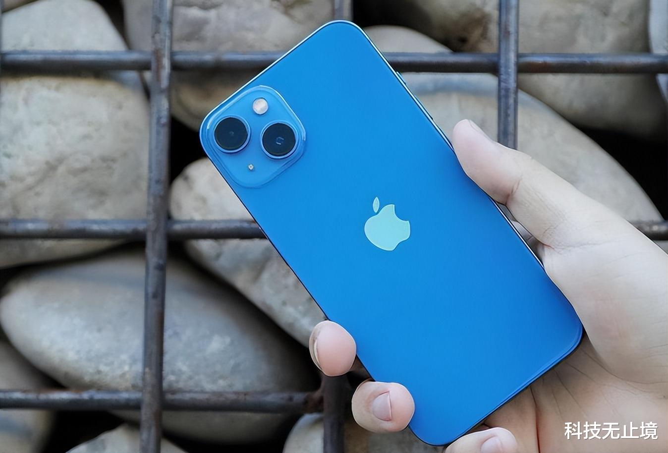 iPhone|开学季买什么手机好？目前这4款手机最值得考虑，用三五年没问题