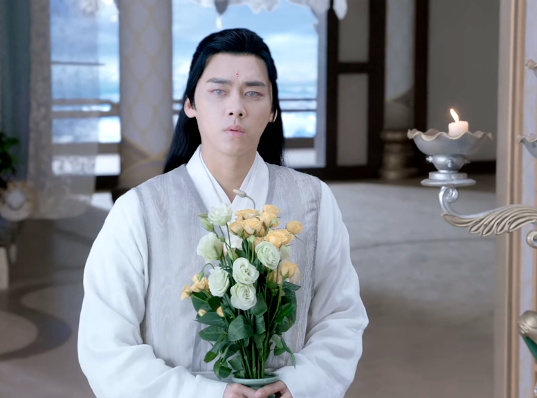 李易峰|刚播8集便翻车？一星二星差评满屏飘，这种国产浮夸剧请别再拍了