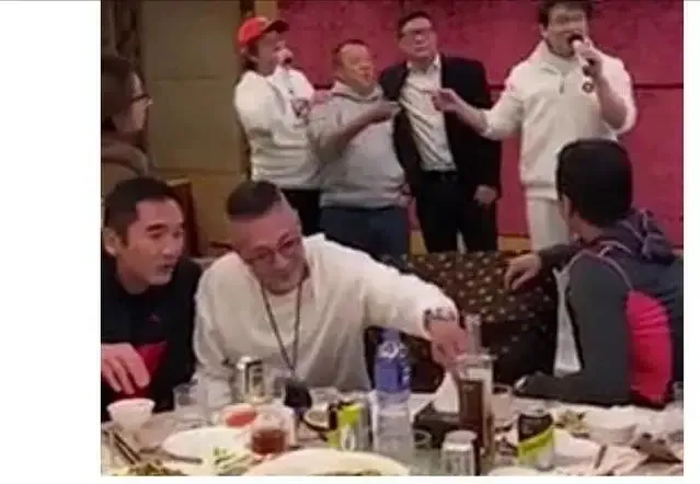 卢惠光|当年，林凤娇替成龙管理公司后就辞退跟成龙30年的卢惠光