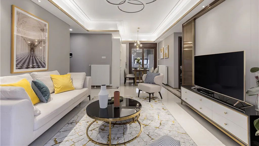 装修案例 | 122㎡现代轻奢，黄配金空间，端庄与高贵碰撞，温馨又大气！