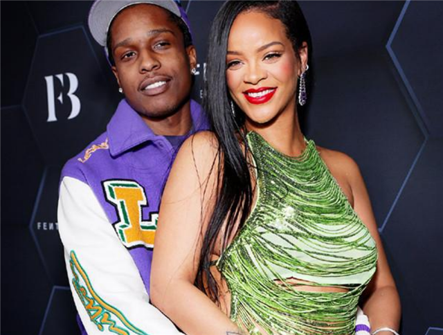 蕾哈娜|蕾哈娜懒理男友出轨传言,和他一起现身机场,回老家待产