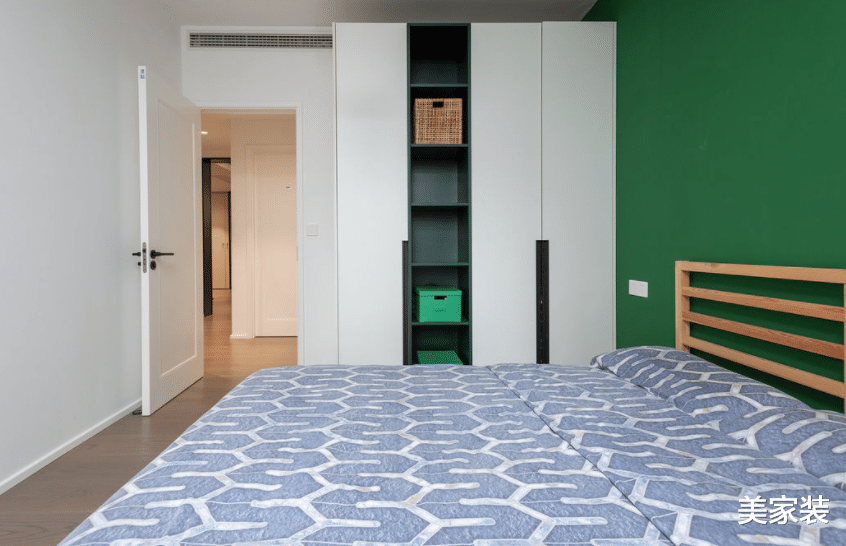 客、餐、厨+大书房全开，打造“互动型”气质居所，让老房焕发新光彩