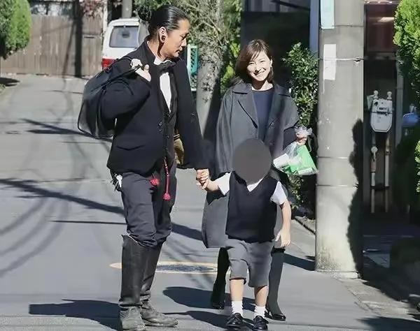 广末凉子|日本20世纪最后一位美少女 广末凉子高开低走的人生