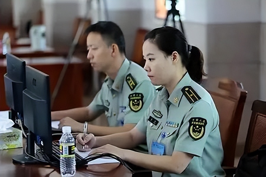 文职|2023年军队文职即将面向社会招聘！应届生保底9000多！