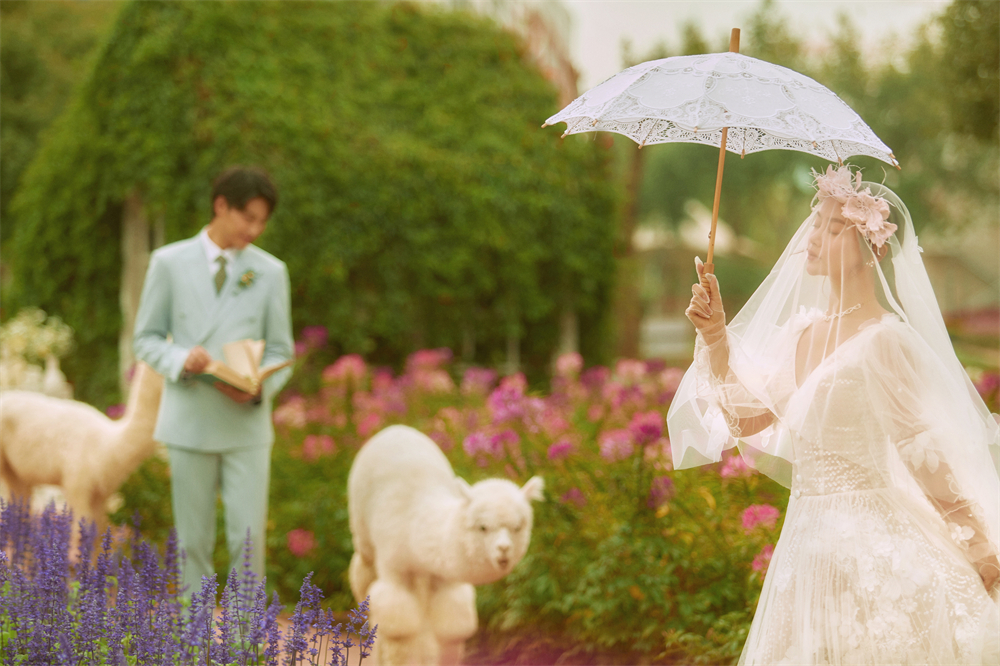 山西省|大理旅拍婚纱照遇到雨天怎么办？坚持or改期？