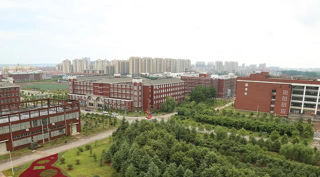 招生|一校缺档2490个，四校缺档逾千，考生“放弃”的原因高度一致！