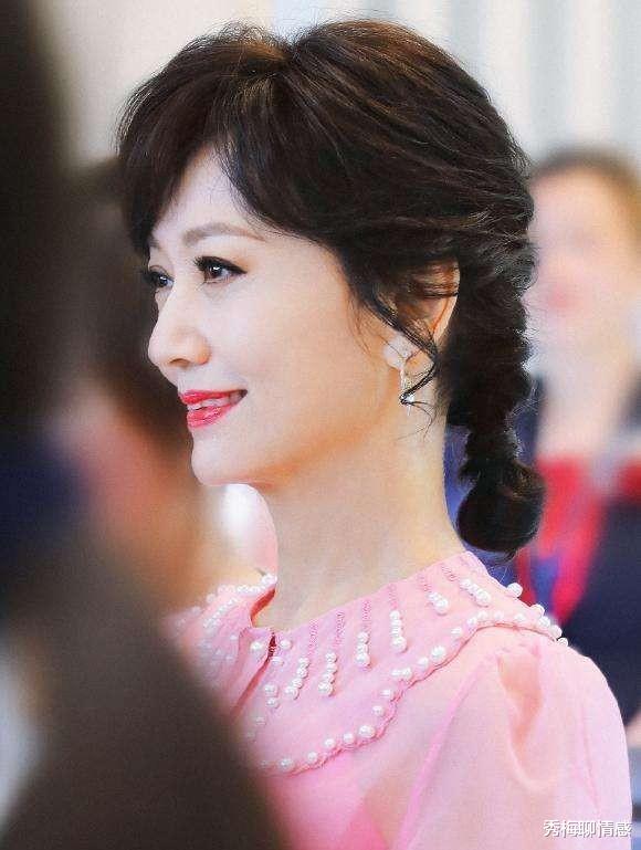 冻龄|“冻龄女神”全假的,12位老牌女星的现状,皱纹遮不住气质