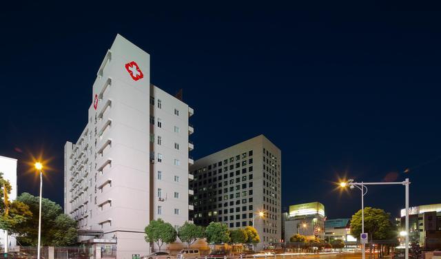 教堂|有谁去过香港？说说在香港生活是一种怎样的体验吧？