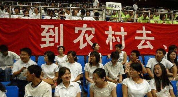 螺蛳粉|2022乡镇公务员招聘条件放宽，增加三不限岗位，专科生机会来了