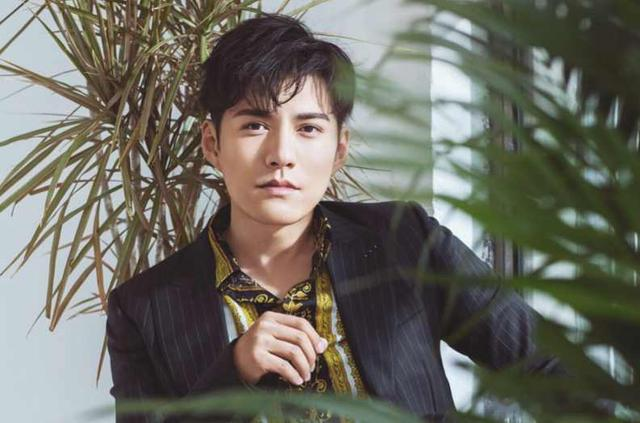 任敏|严屹宽没戏拍?任敏闷声搞事业?