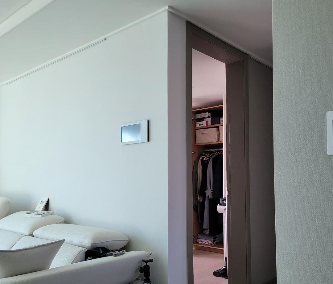 事实证明:硬装越简单,房子越显大,90㎡装修结束像是多送了20㎡