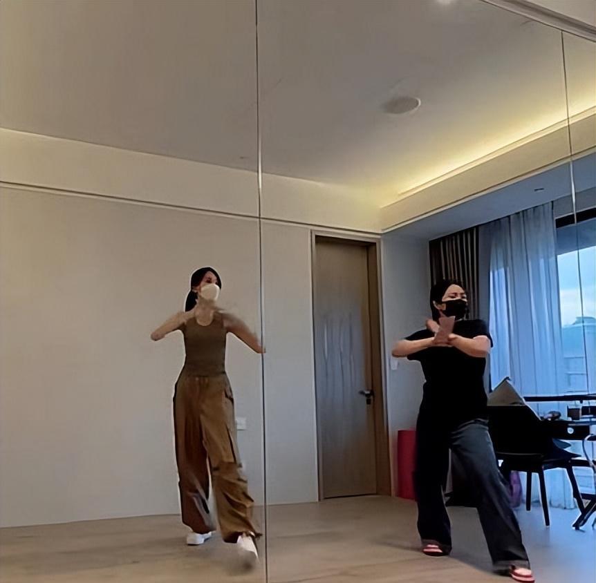 林志颖 陈若仪晒素颜美照，老公林志颖恢复不错，幸福的两口子