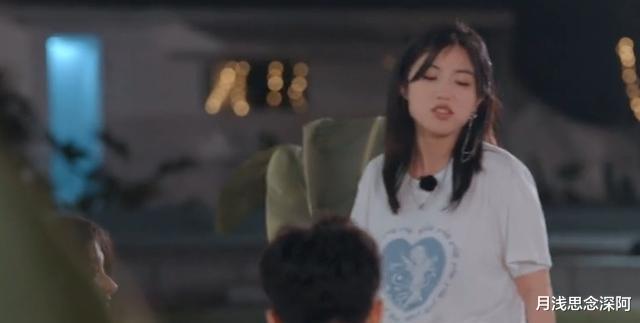 最佳男主角|爱情这件小事：罗拉王能能同居，躺在床上这种姿势真的合适吗？