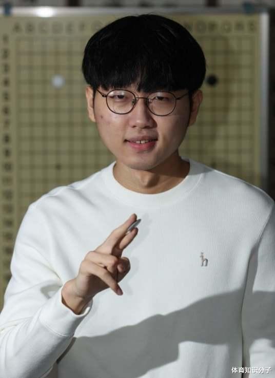 柯洁|膨胀了！申真谞炮轰柯洁言语嚣张，中国棋迷能容忍韩国人的做法吗