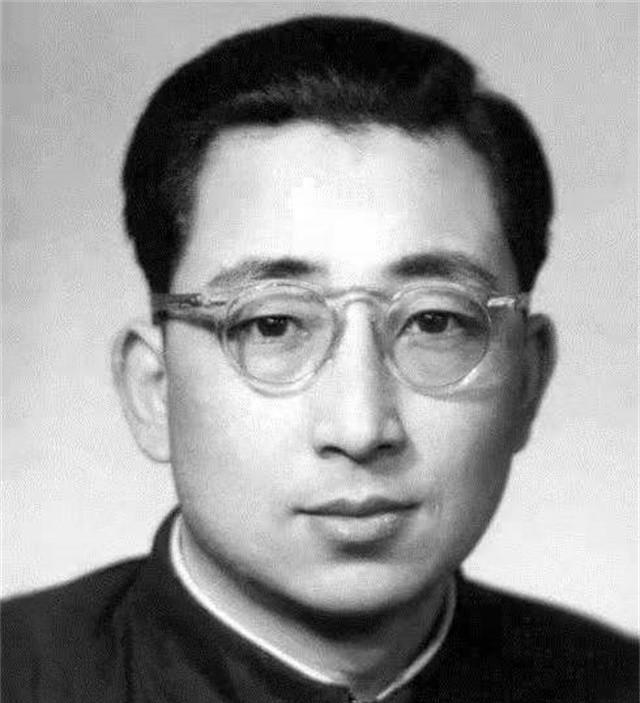 |上官云珠女儿姚姚，31岁因车祸离世，校方悼词：她是个没贡献的人