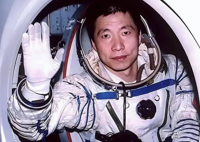 可喜可贺!航天第一人杨利伟,荣获一个新身份