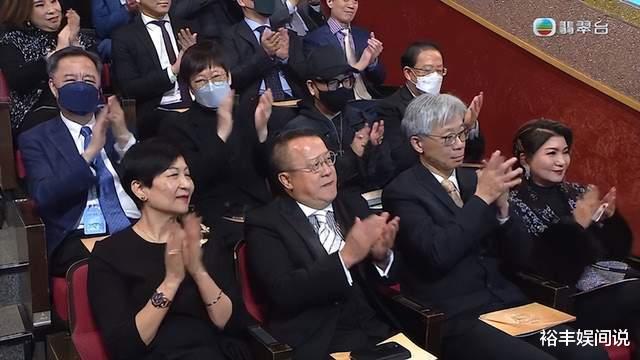 情侣|TVB颁奖典礼结果揭晓!江美仪爆冷获视后,陈山聪首获视帝