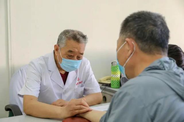 |全国名中医刘亚娴,从医50余载,坚持用中医药治疗癌症和疑难病症