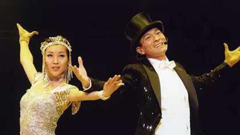 赖文慧|赖文慧:暗恋刘德华25年,41岁仍单身,让朱丽倩都心服口服