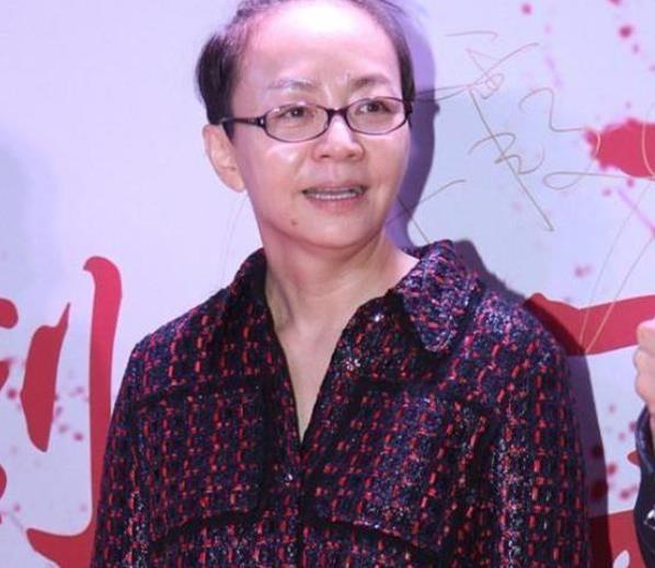 宋丹丹|宋丹丹一套穿搭惊艳全场