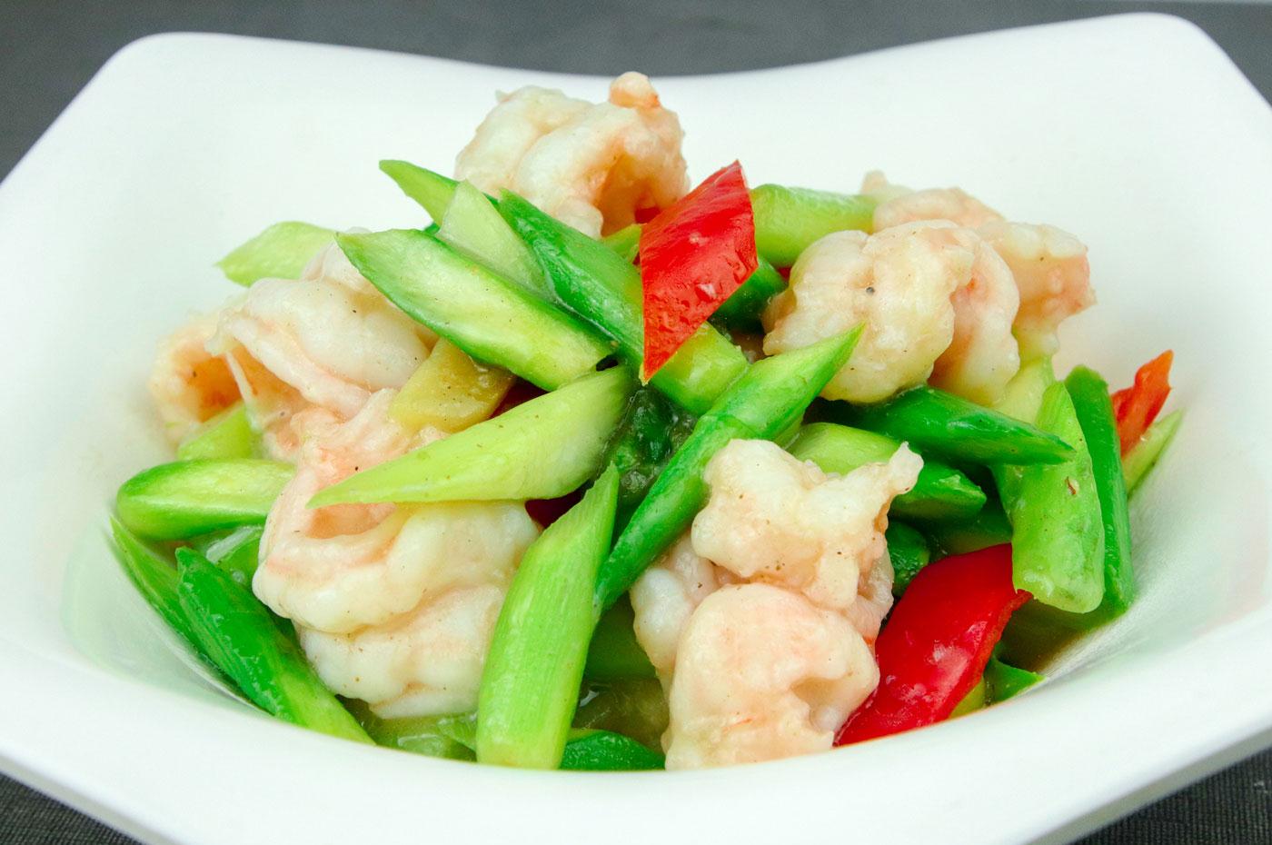 建议中老年人:生活别太节俭,多吃5种“高蛋白”食物,身体好