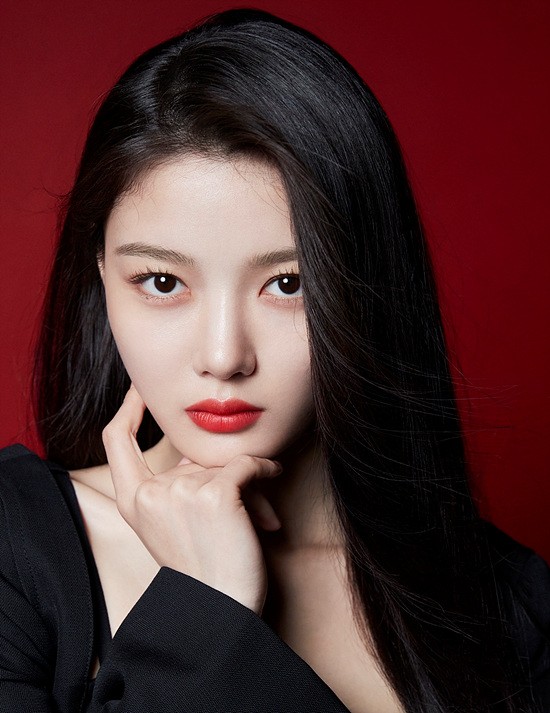 金裕贞 “天真、可爱、时尚、迷人”金裕贞，八色视觉（画报）