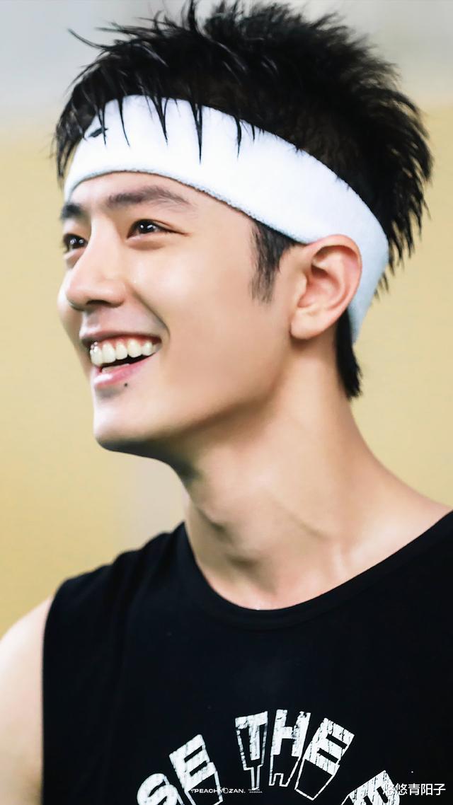 肖战|肖战海南拍大片,却被传度假中,粉丝:你家哥哥是不想拍吗?