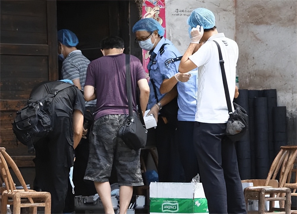 山东恶性杀人案:男子跟女邻居私奔,被抛弃后,将其一家四口灭门