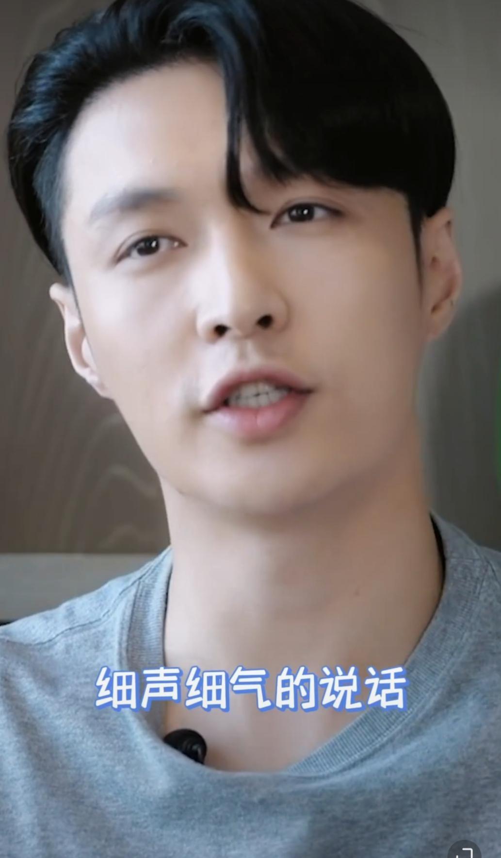 袁泉|袁泉与小14岁张艺兴同框,站一起像同龄人,说话温柔毫无大牌架子