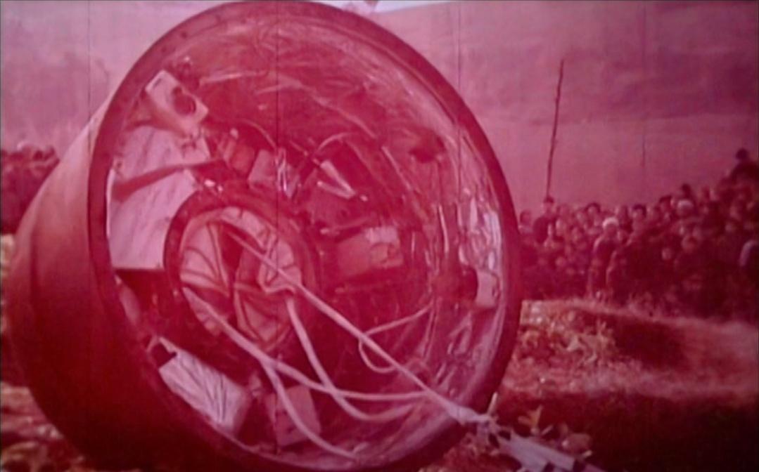 嫦娥“挖土”归来,究竟有多难?看看中国首颗返回式卫星的故事