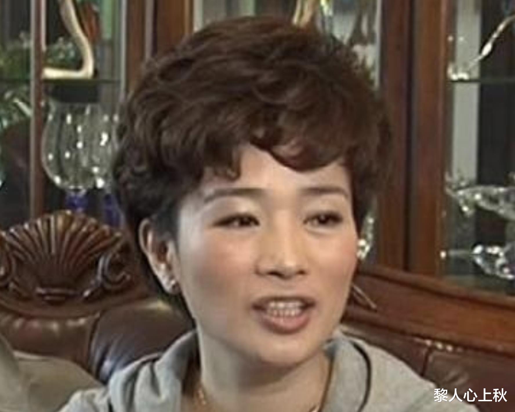 律师|巨贪前夫前脚入狱，转身嫁给周立波的女富豪胡洁，如今过得咋样？