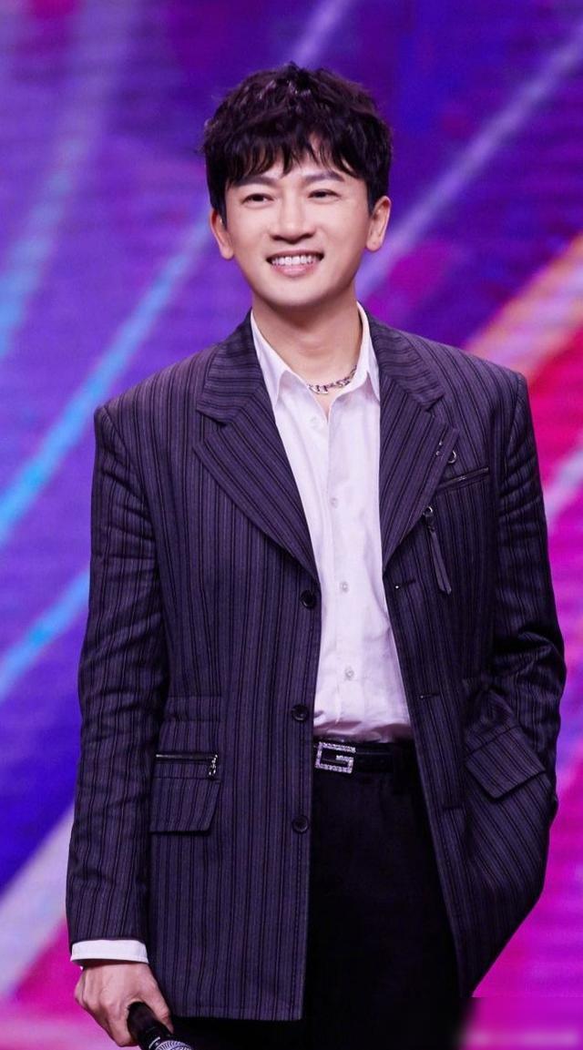 春晚|生在红旗下，上春晚被广泛认可的6位港台艺人：各个立场鲜明