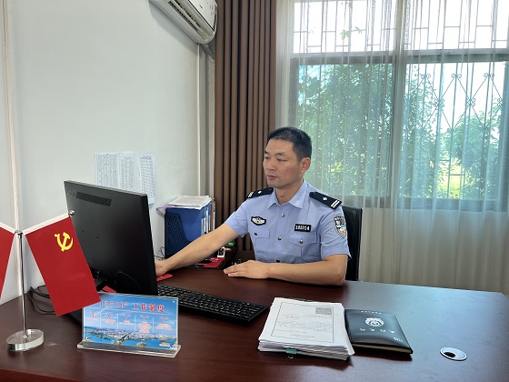 河南淮滨:守护平安一线的派出所长——赵怀江