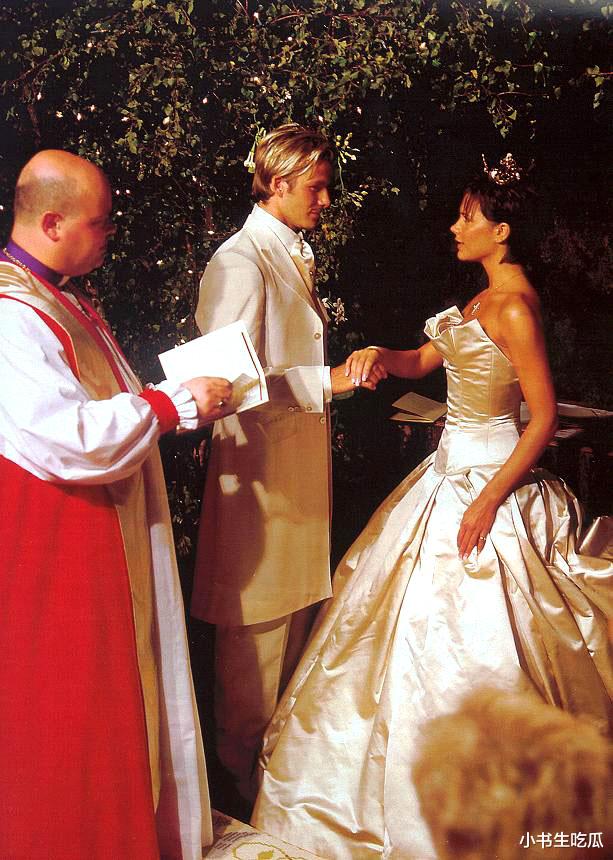 维多利亚|维多利亚有什么魅力 ？能让贝克汉姆一见钟情，和她甜蜜厮守23年