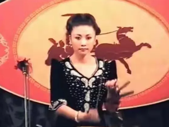 王慧|郭德纲的贤内助王慧,不管身形怎么变,对徒弟们的爱一直没变!