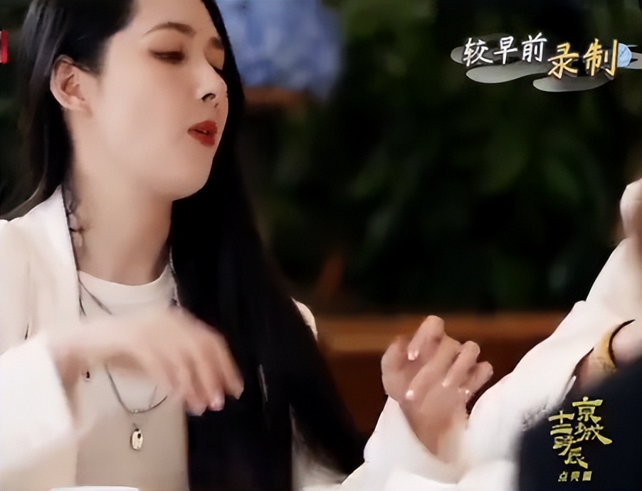 郭碧婷|郭碧婷称婆婆不强求自己做菜，赞婆婆手艺好！一胎向佐陪产剪脐带