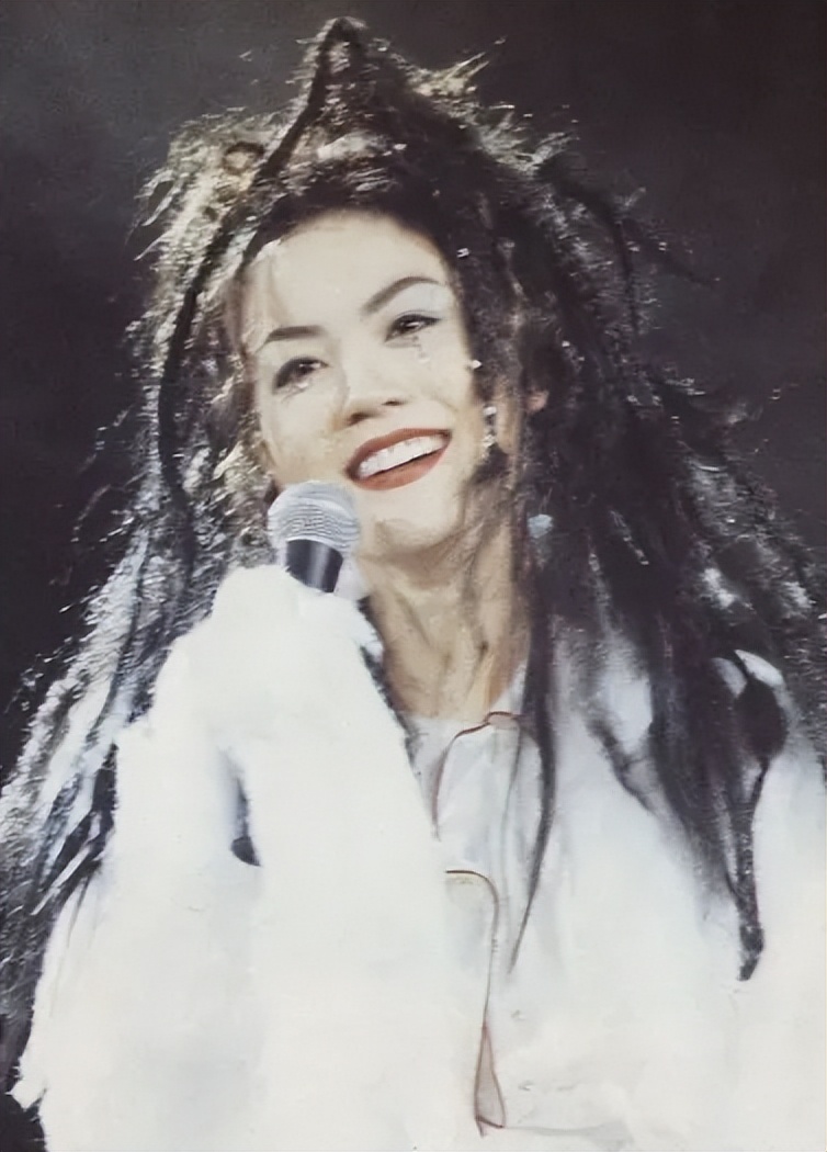 王菲|当马伊琍王菲互换发型 两个人都瞬间老十岁