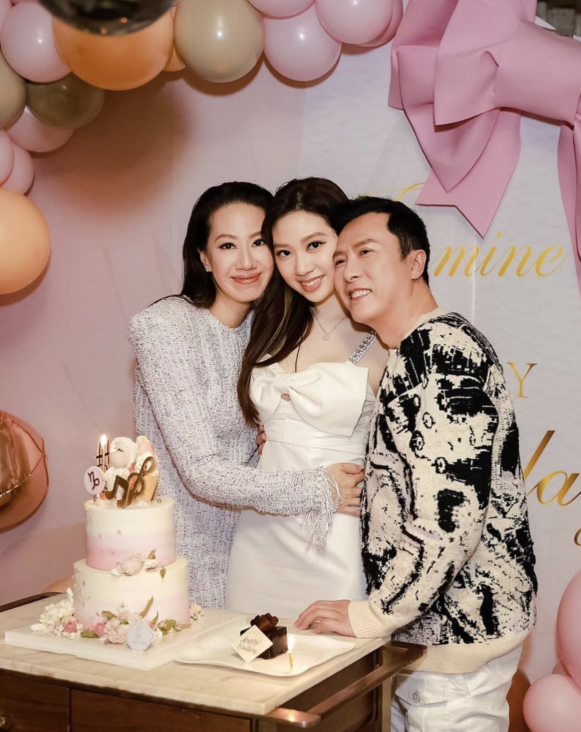 甄子丹|58岁甄子丹回广东农村祭祖！曾花巨资打造甄氏陵墓，选址特别讲究