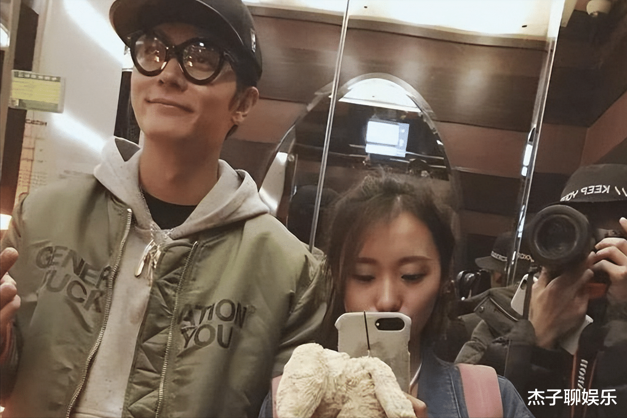 张丹峰|张丹峰：从卖好丈夫人设，到被爆和经纪人有染，如今下场也应该